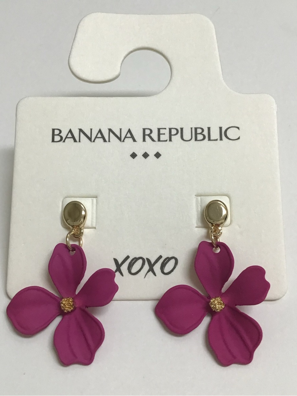 Banana Republic Pierced Earrings Orchid Flower Magenta XOXO Gold Tone NEW